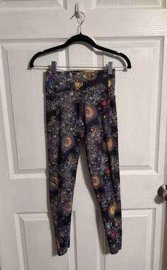 Donajo Women’s Celestial Mystical Sun Moon Witchy Leggings Small